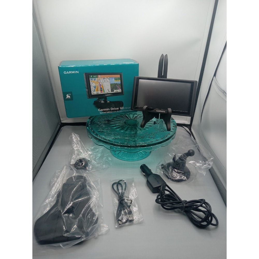 GARMIN Drive 60 LMT 6" Touchscreen GPS Navigation - Tested